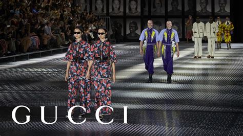 gucci live fashion show|gucci fashion show history.